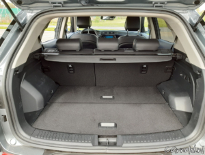 SsangYong_Korando_e-Motion_-17