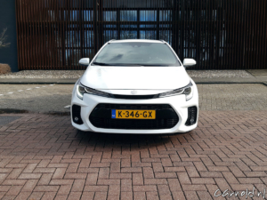 Suzuki_Swace_Rijtest-1