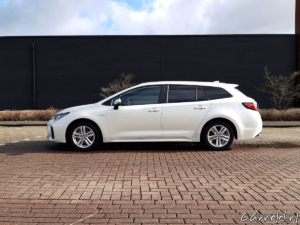 Suzuki_Swace_Rijtest-2