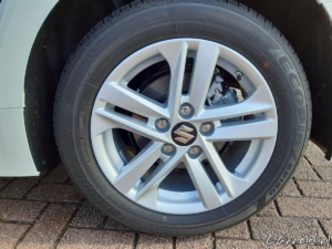 Suzuki_Swace_Rijtest-9