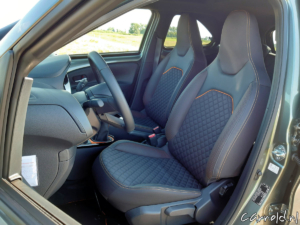 Toyota-AygoX_Rijtest-13