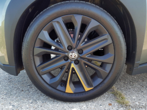 Toyota-AygoX_Rijtest-18