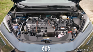 Toyota-C-HR-1.8 Hybrid_Test_12