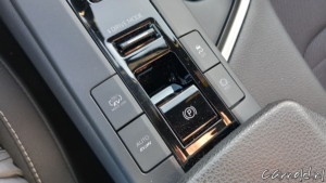 Toyota_C-HR PHEV_Test_10