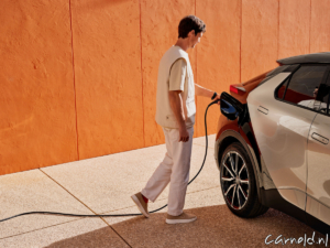 Toyota_C-HR_onthuld-31