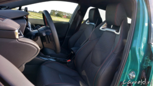 Toyota_Corolla_GR Sport_09