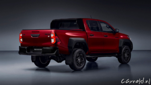 Toyota_Hilux_GR Sport-02