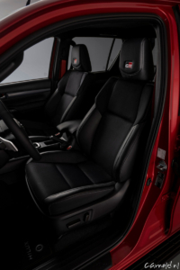 Toyota_Hilux_GR Sport-05