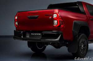 Toyota_Hilux_GR Sport-10