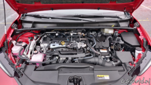 Toyota_Prius_Executive_Test_03