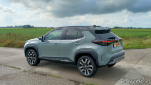 Toyota_Yaris Cross_Hybrid_06