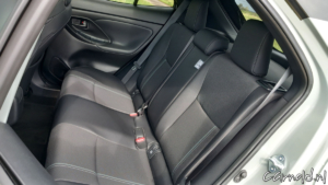 Toyota_Yaris Cross_Hybrid_11