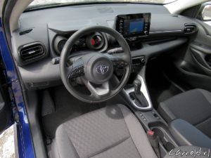 Toyota_Yaris_Hybrid_Rijtest-10