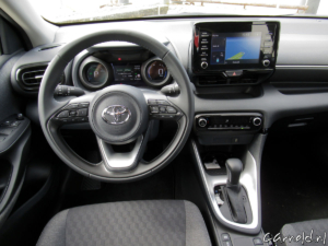 Toyota_Yaris_Hybrid_Rijtest-11