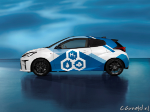 Toyota_Yaris_Op waterstof-10