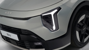 kia_niro_ivory_silver_static_digital_1920x1080-009