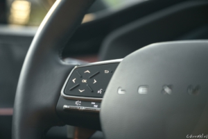 nx350h_interieur_1