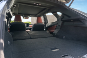 nx350h_interieur_19