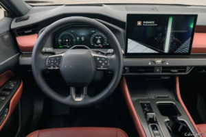 nx350h_interieur_2