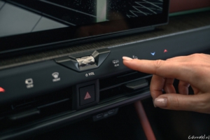 nx350h_interieur_4