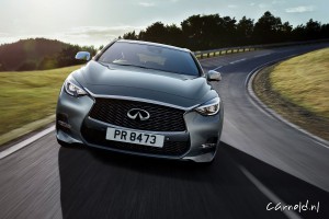 Infiniti_Q30_8