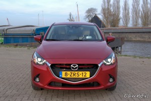 Mazda2_5