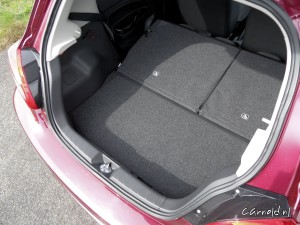 Mitsubishi_SpaceStar_2016_14