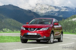 Nissan_Qashqai_1